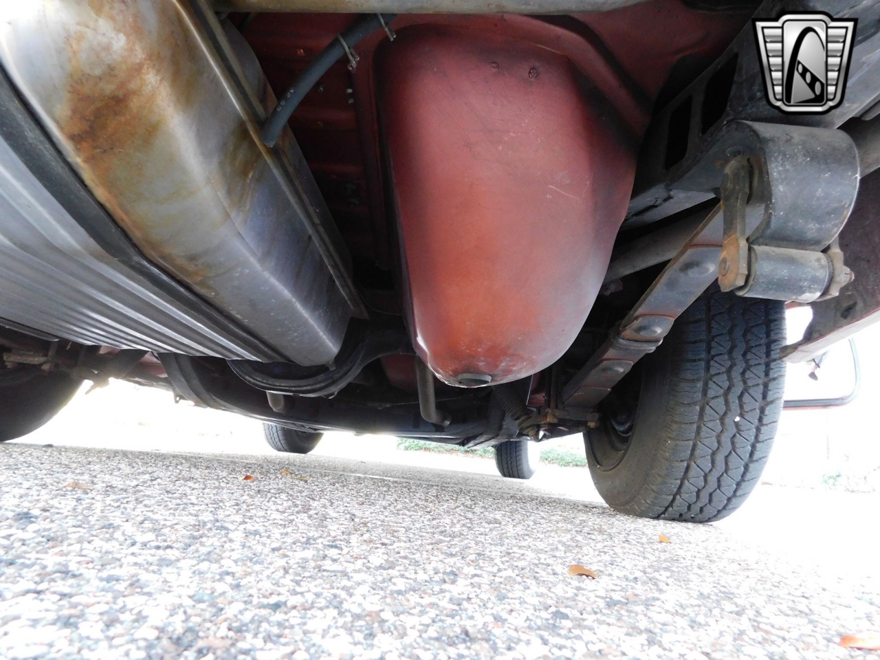 1957 Ford Thunderbird 23