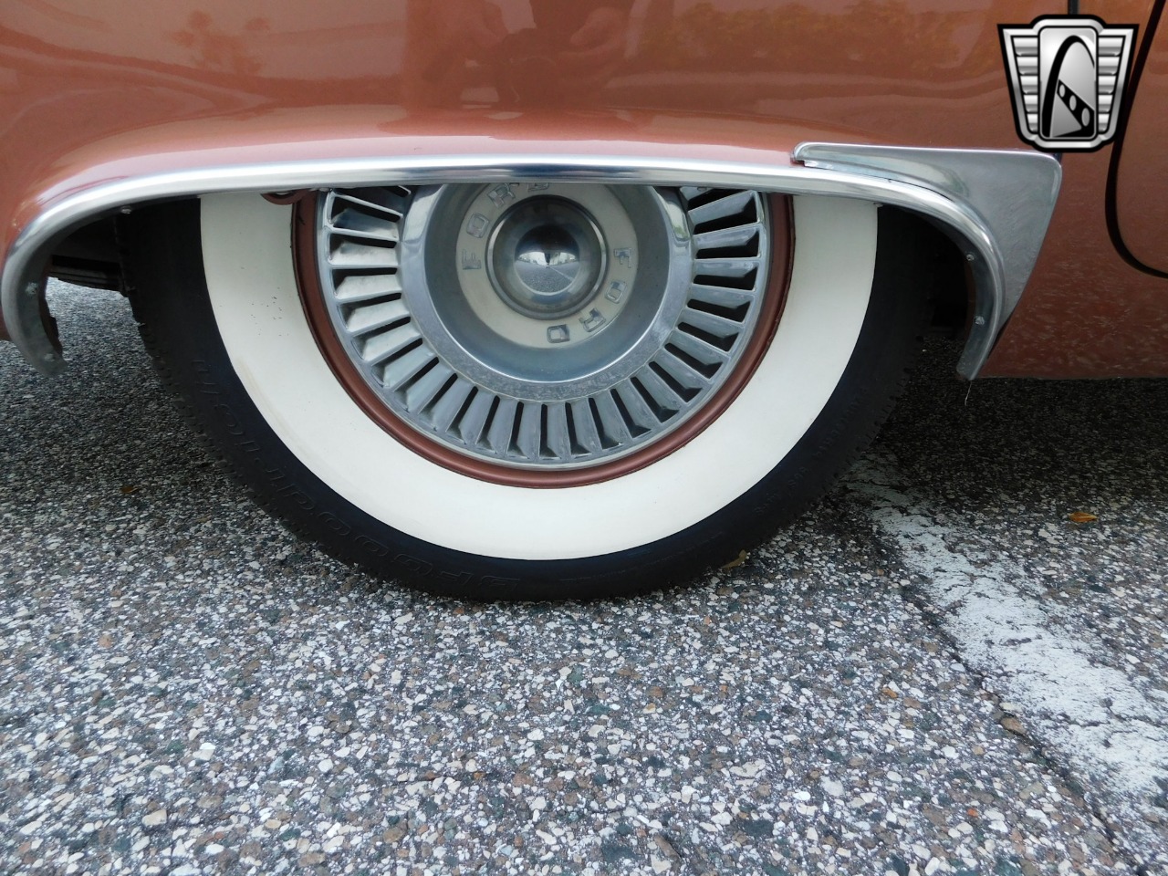 1957 Ford Thunderbird 77