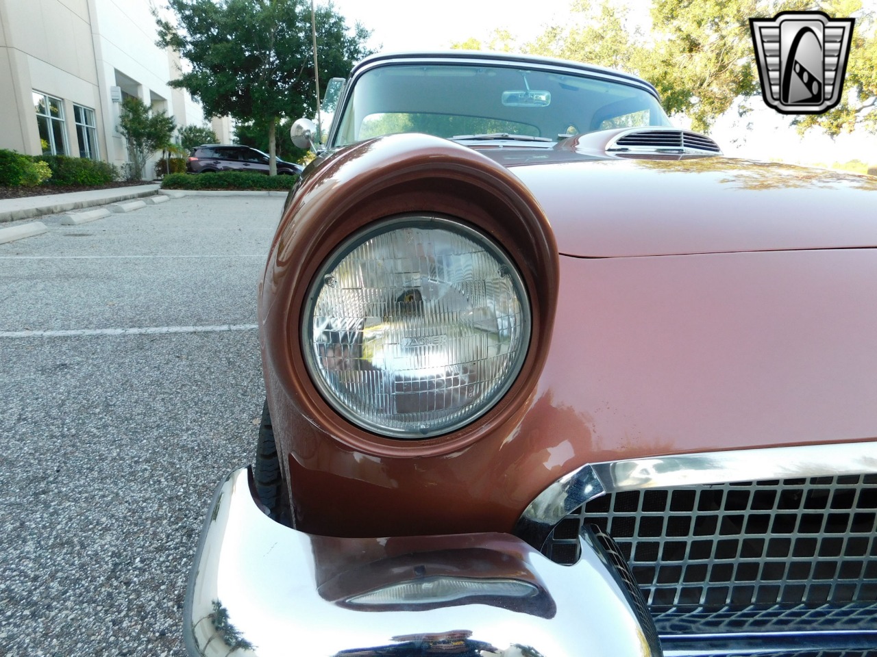 1957 Ford Thunderbird 64