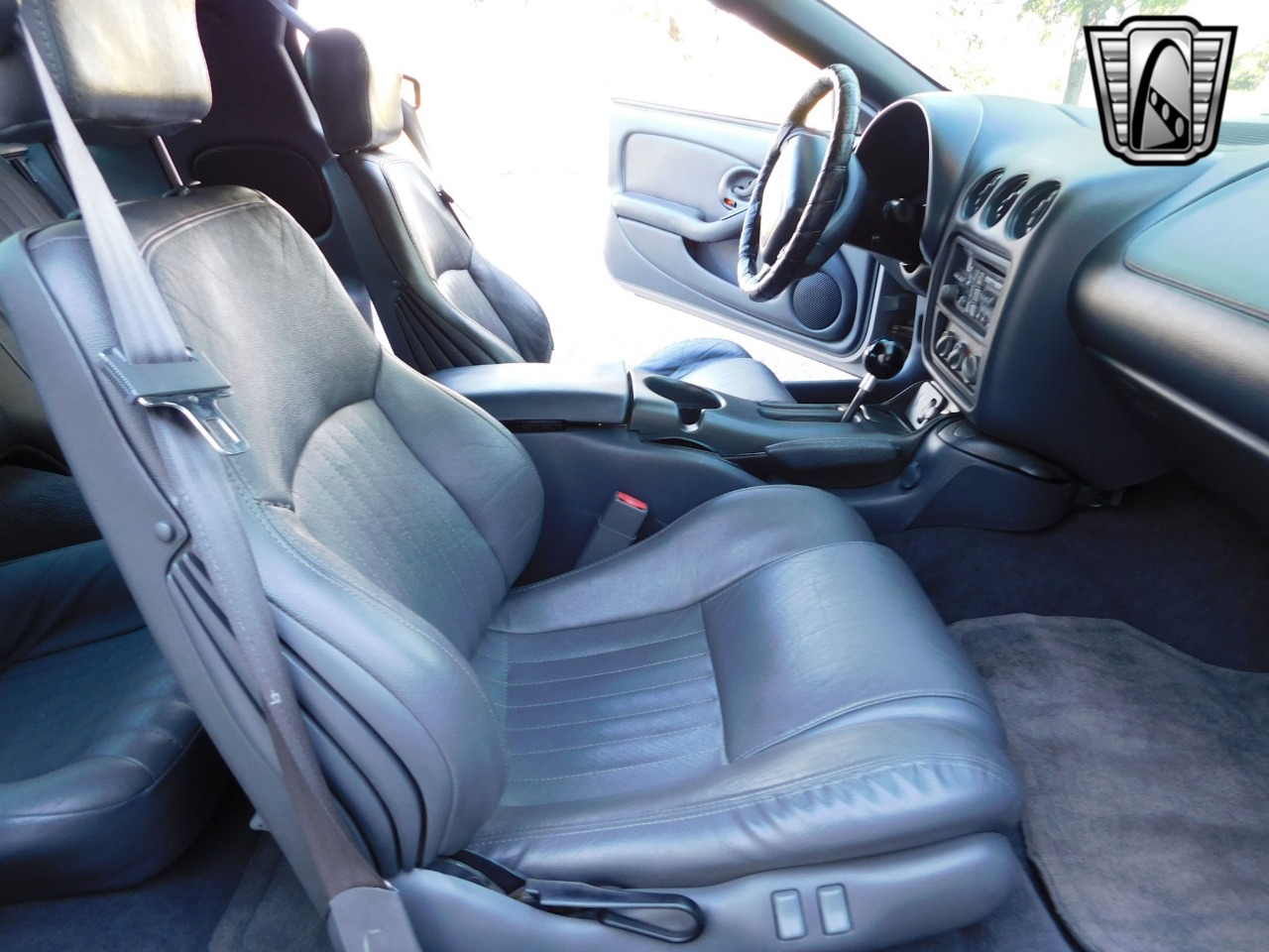 1999 Pontiac Firebird 13