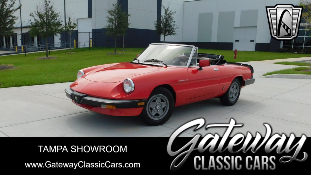 1984 Alfa Romeo Spider Veloce 1