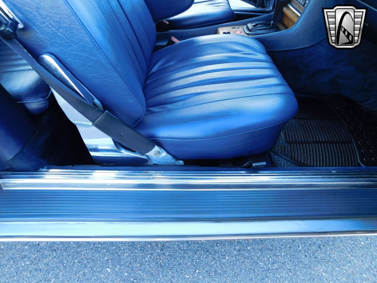 1985 Mercedes-Benz 380SL 95