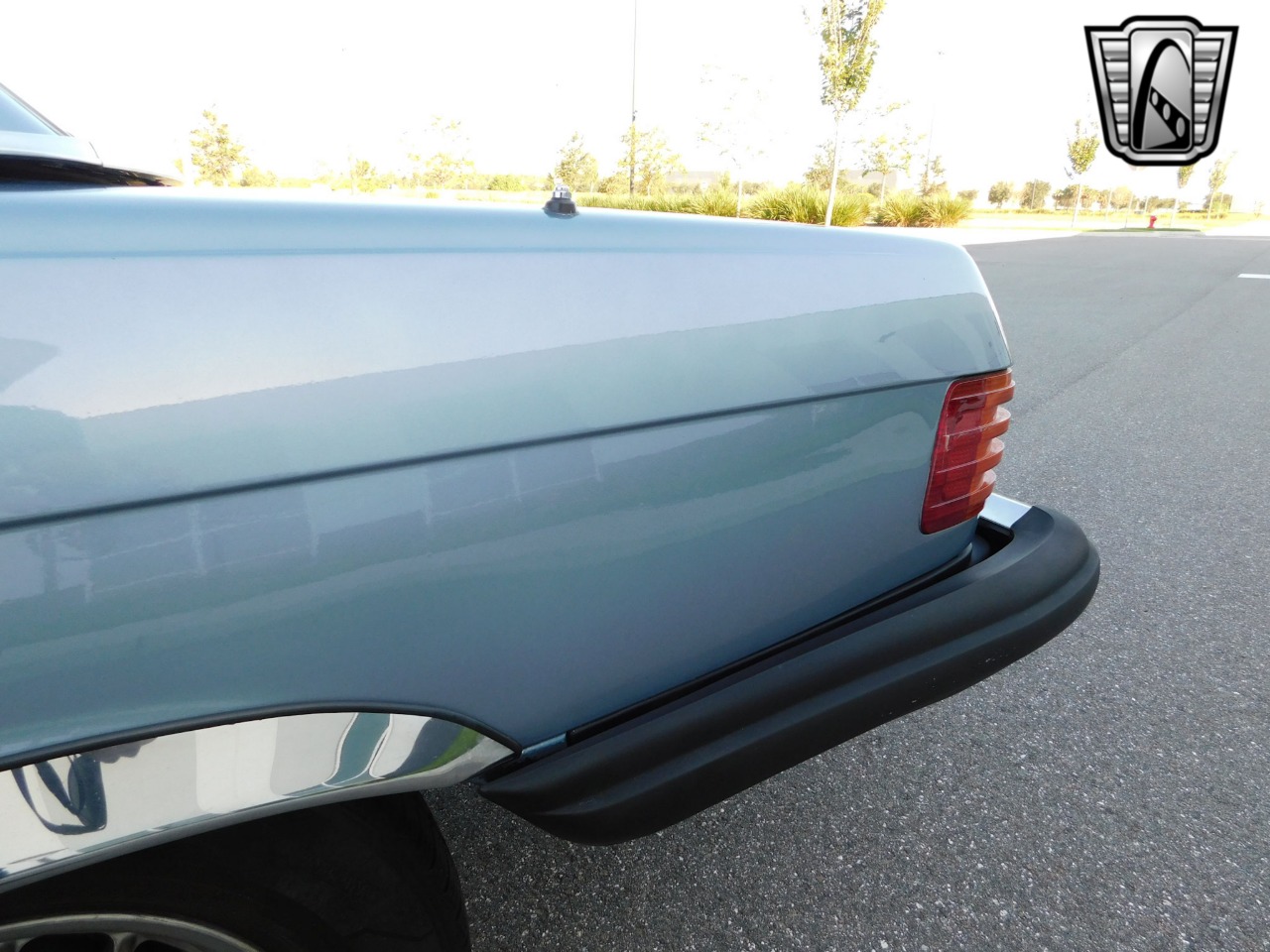 1985 Mercedes-Benz 380SL 48