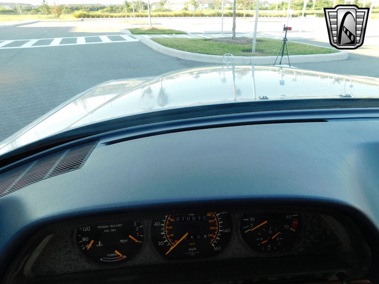 1990 Mercedes-Benz 300 89