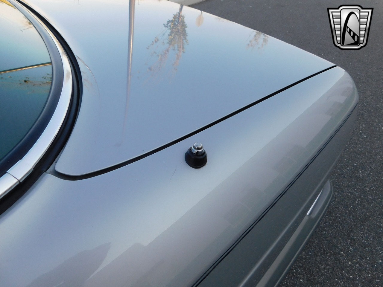 1990 Mercedes-Benz 300 40