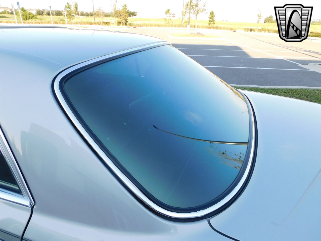 1990 Mercedes-Benz 300 41