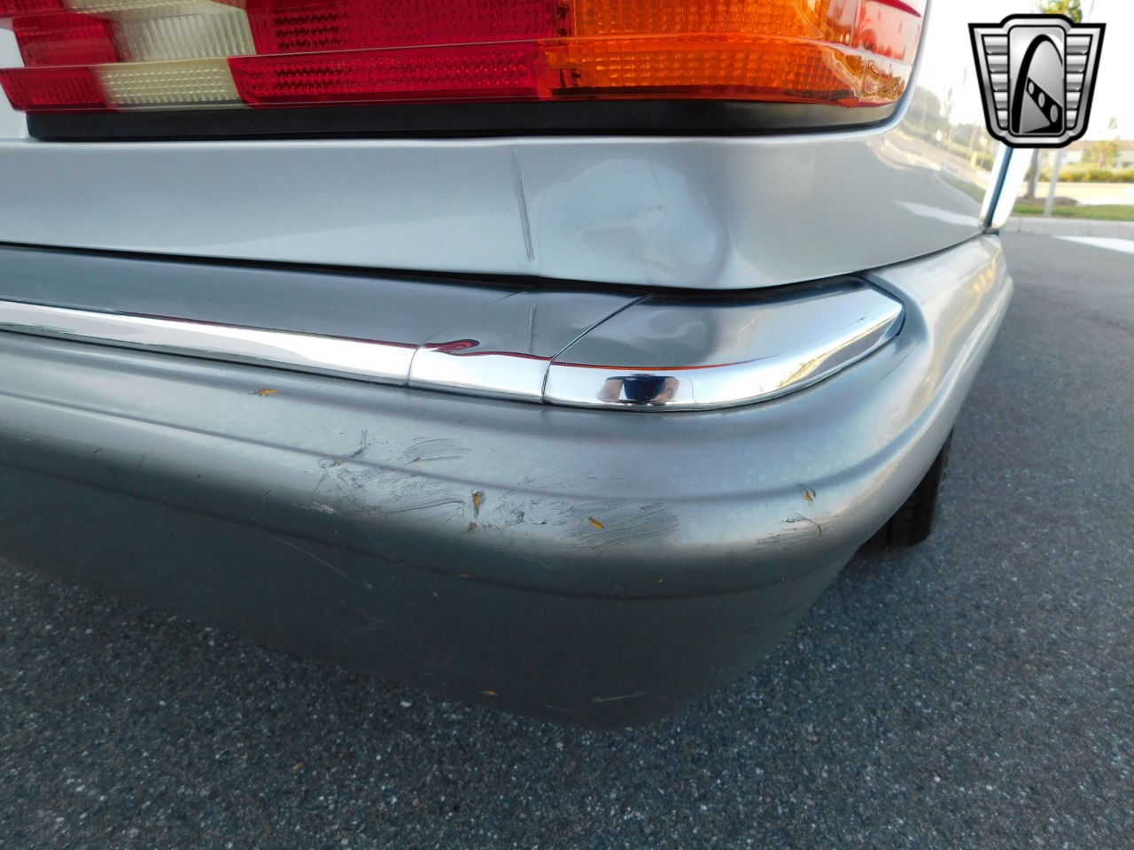 1990 Mercedes-Benz 300 74