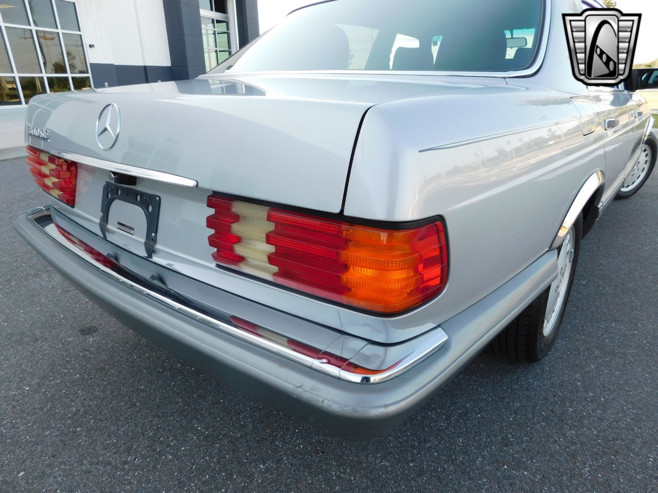 1990 Mercedes-Benz 300 75