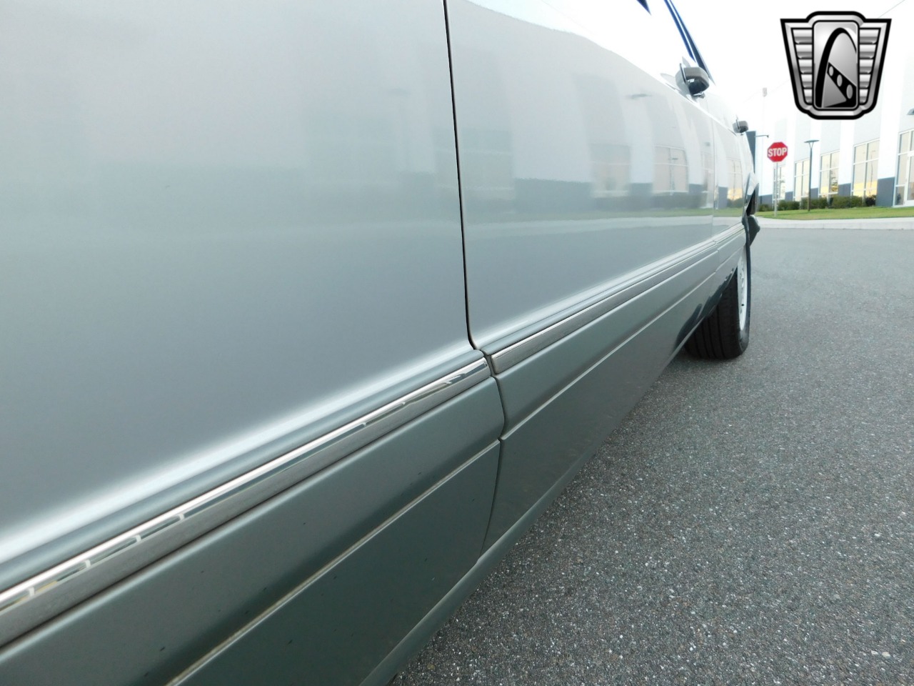 1990 Mercedes-Benz 300 50