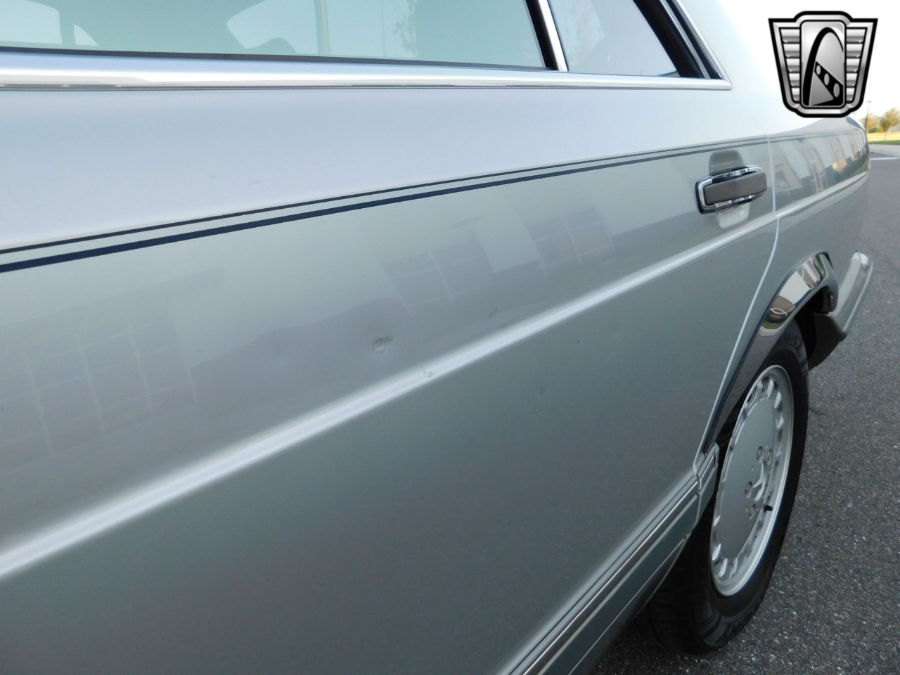 1990 Mercedes-Benz 300 52