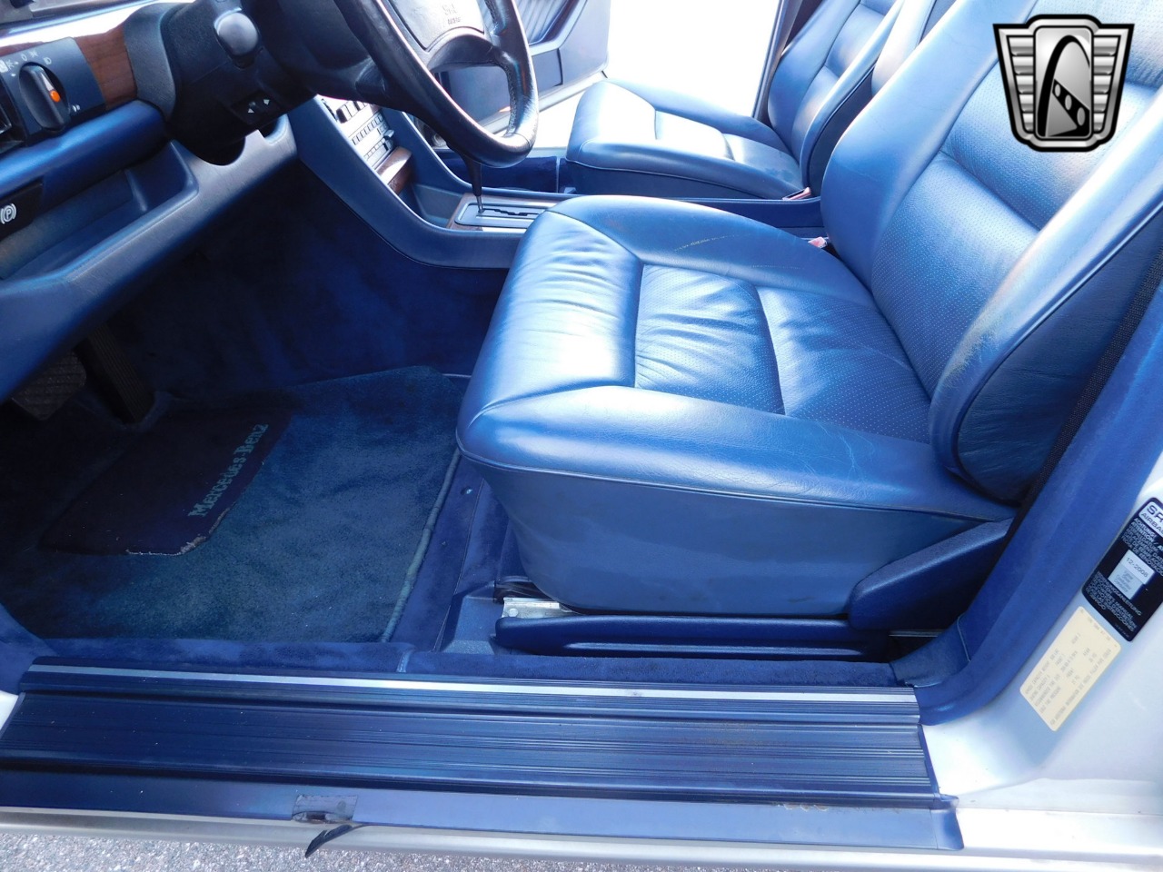 1990 Mercedes-Benz 300 81