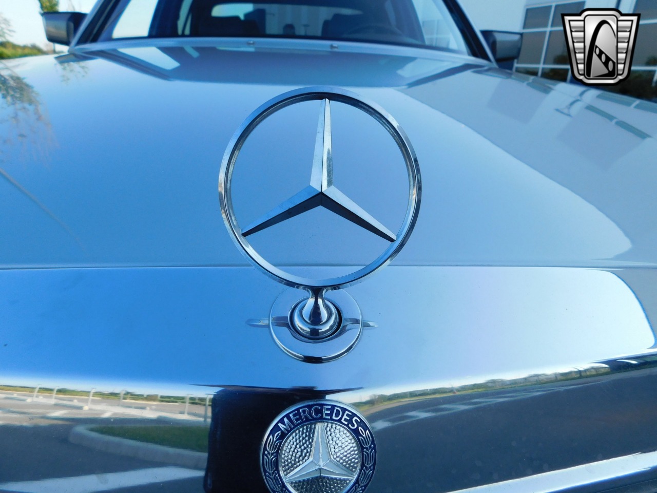 1990 Mercedes-Benz 300 58