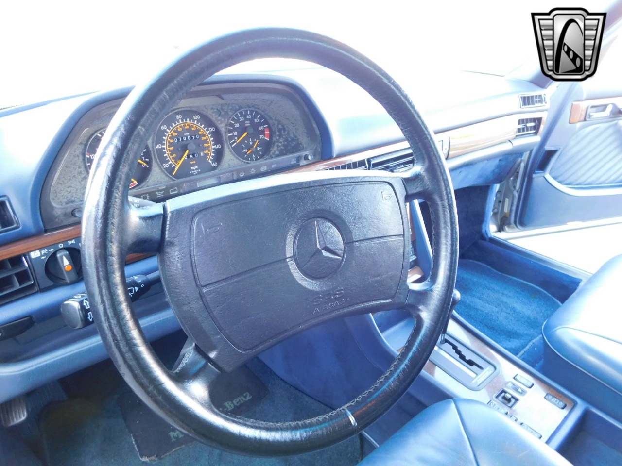 1990 Mercedes-Benz 300 12