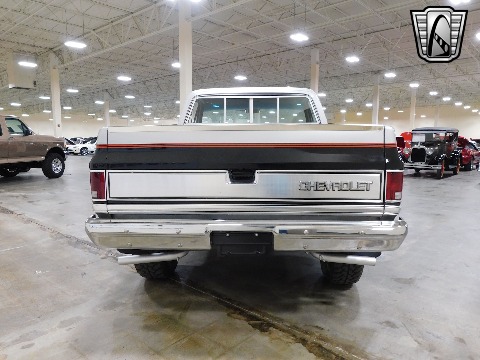 1985 Chevrolet K10 image 4