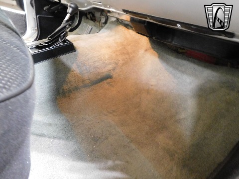 1985 Chevrolet K10 image 89