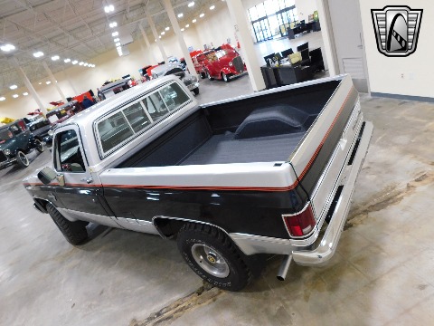 1985 Chevrolet K10 image 12