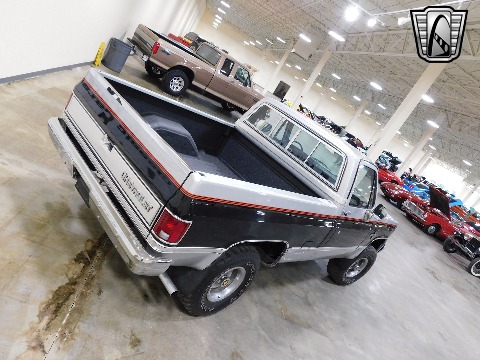 1985 Chevrolet K10 image 14