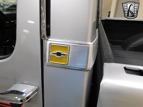 1985 Chevrolet K10 image 41