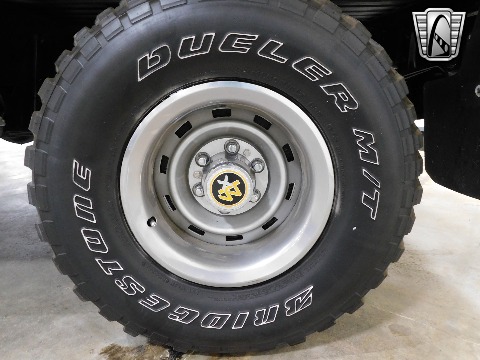 1985 Chevrolet K10 image 44