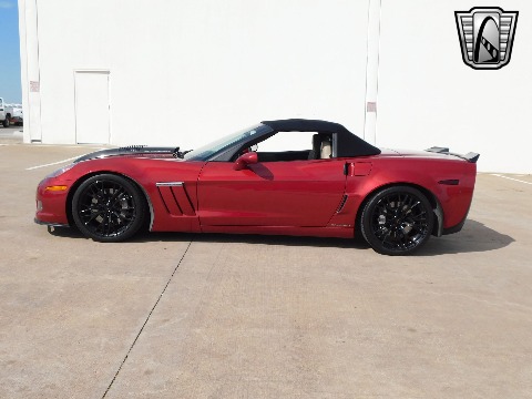 2012 Chevrolet Corvette image 3