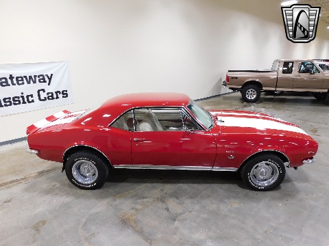 1967 Chevrolet Camaro image 14