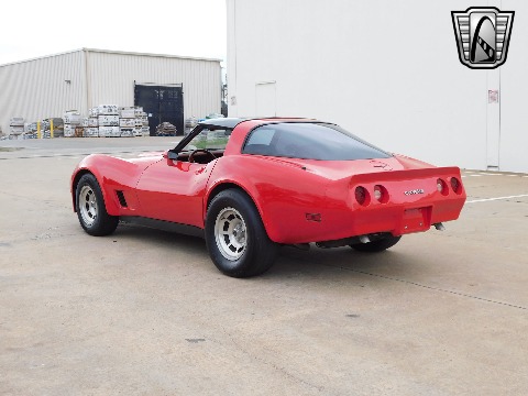 1981 Chevrolet Corvette image 4
