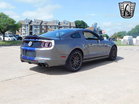 2014 Ford Mustang image 6