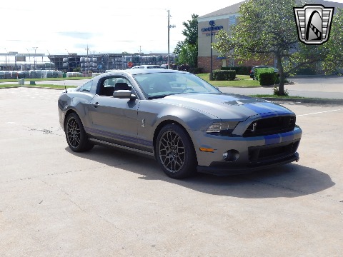 2014 Ford Mustang image 8