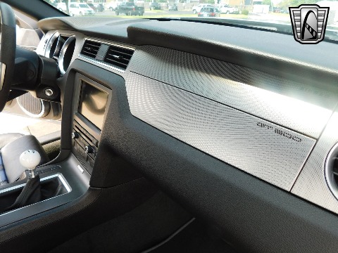 2014 Ford Mustang image 88