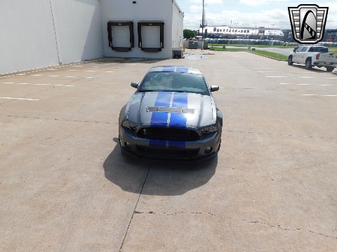 2014 Ford Mustang image 19