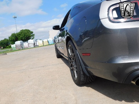 2014 Ford Mustang image 48
