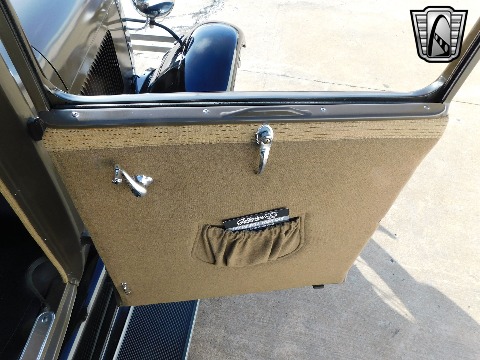 1928 Ford Model A image 82