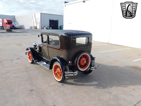 1928 Ford Model A image 14
