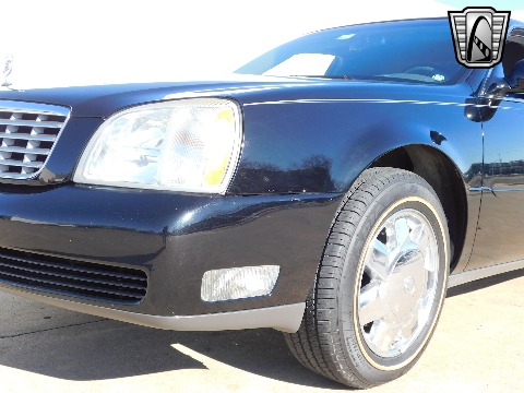 2004 Cadillac DeVille image 33