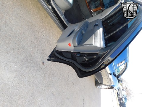 2004 Cadillac DeVille image 88