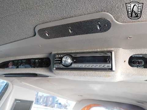 2004 Cadillac DeVille image 92