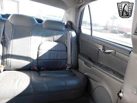 2004 Cadillac DeVille image 97