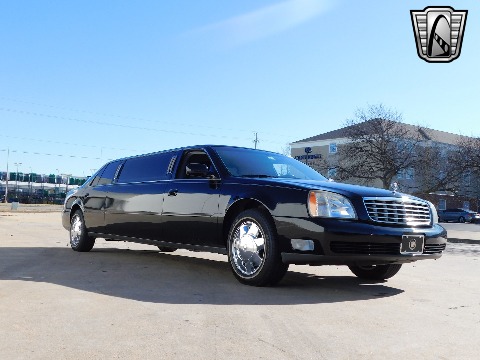 2004 Cadillac DeVille image 20