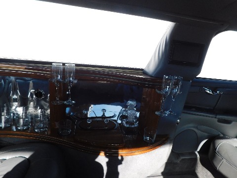 2004 Cadillac DeVille image 98