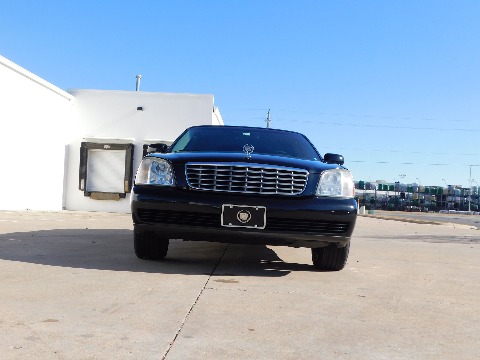 2004 Cadillac DeVille image 21