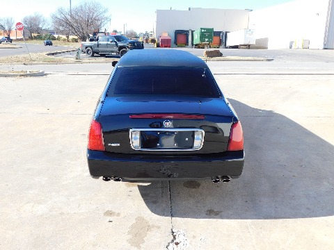 2004 Cadillac DeVille image 25