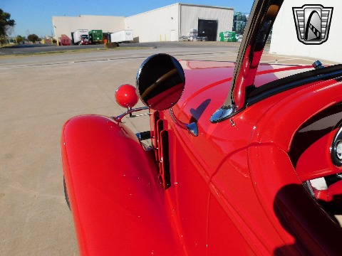 1933 Chevrolet Roadster image 30