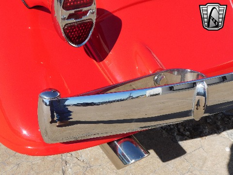 1933 Chevrolet Roadster image 36