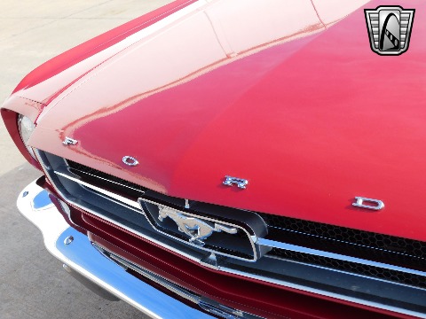 1965 Ford Mustang image 32