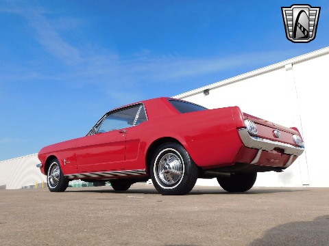 1965 Ford Mustang image 13