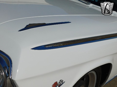 1962 Chevrolet Impala image 35