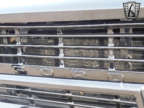 1972 Ford Bronco image 37