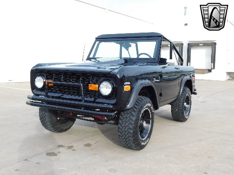 1972 Ford Bronco image 12
