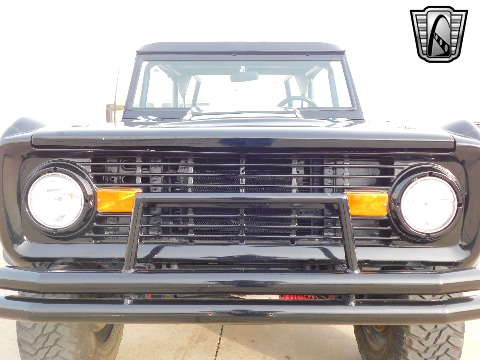 1972 Ford Bronco image 38