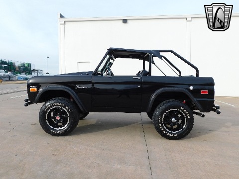 1972 Ford Bronco image 14